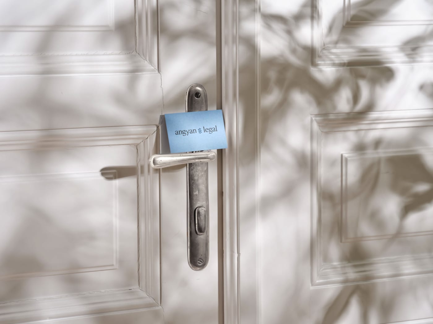 Visitenkarte Angyan Legal, Rechtsanwalt Wien, Branding reduziert und simpel